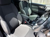 USED 2018 67 NISSAN QASHQAI 1.2 Qashqai N-Connecta DiG-T 5dr Long MOT Parking Camera