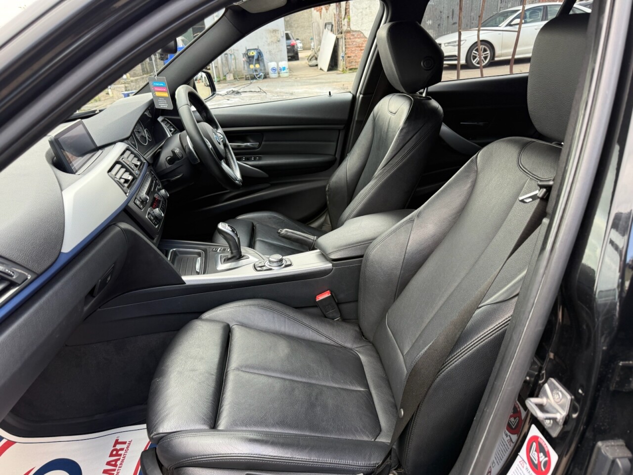 2013 BMW 3 SERIES 2.0 320d M Sport Touring 5dr Diesel Auto Euro 5 (s/s) (184 ps) - vehicle photo 21 for sale on PureCar