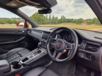 USED 2019 PORSCHE MACAN 2.0T SUV 5dr Petrol PDK 4WD Euro 6 (s/s) (245 ps) FINANCE AVAILABLE