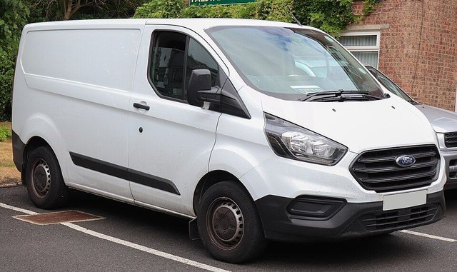 View our FORD TRANSIT CUSTOM