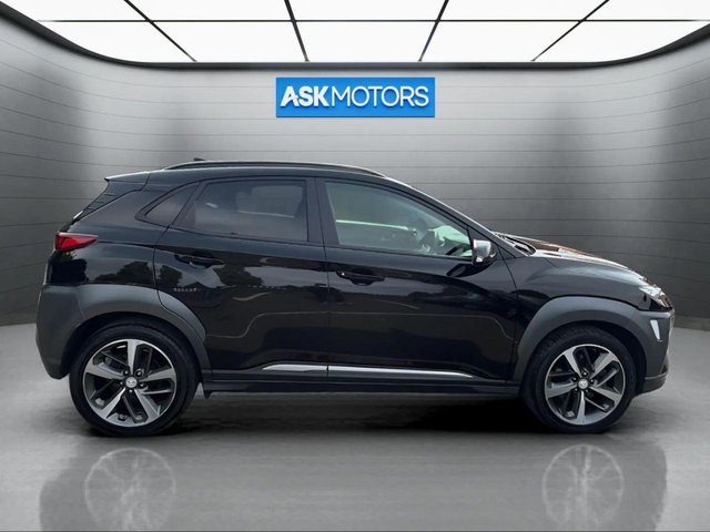 View our HYUNDAI KONA