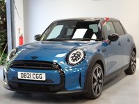 USED 2021 21 MINI HATCH 1.5 Cooper Exclusive Hatchback 5dr Petrol Steptronic Euro 6 (s/s) (136 ps) SAT NAV-PAN ROOF-CAMERA