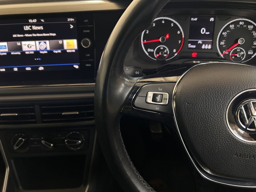 2020 Volkswagen Polo — image 7