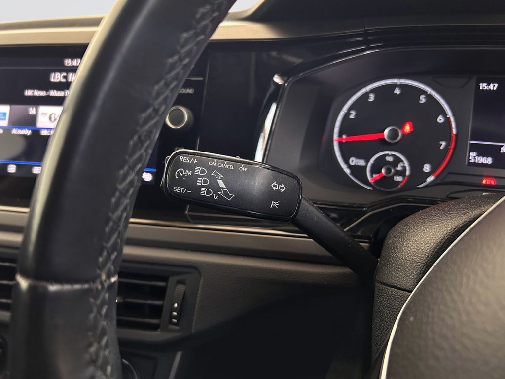 2020 Volkswagen Polo — image 10