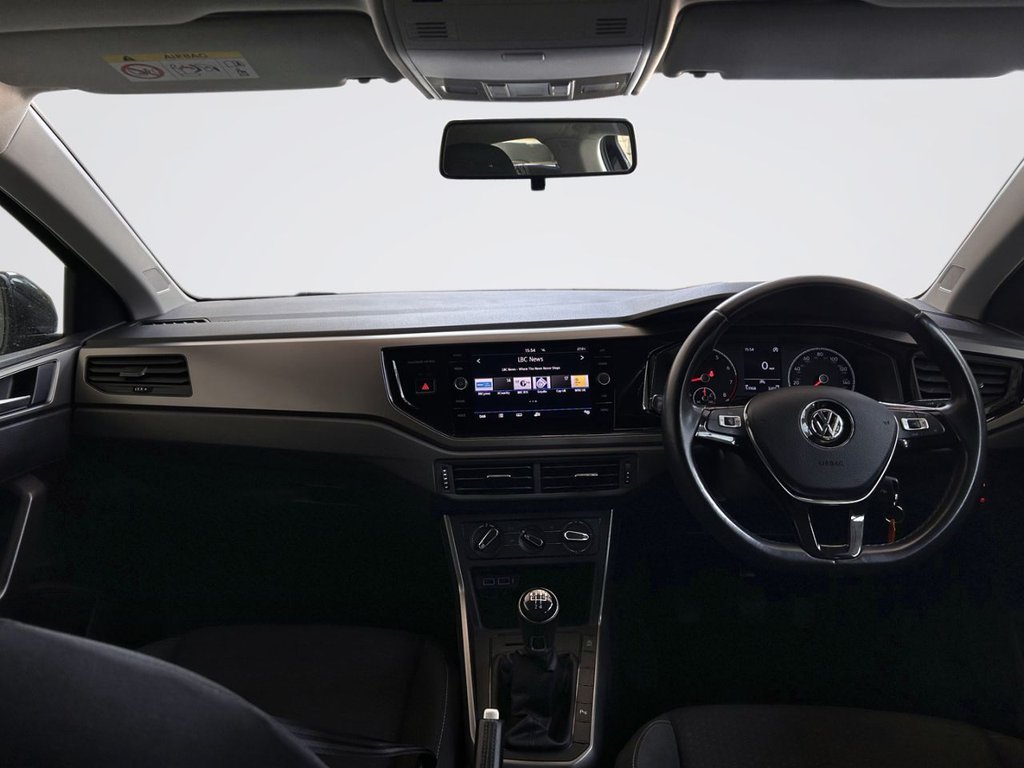 2020 Volkswagen Polo — image 1