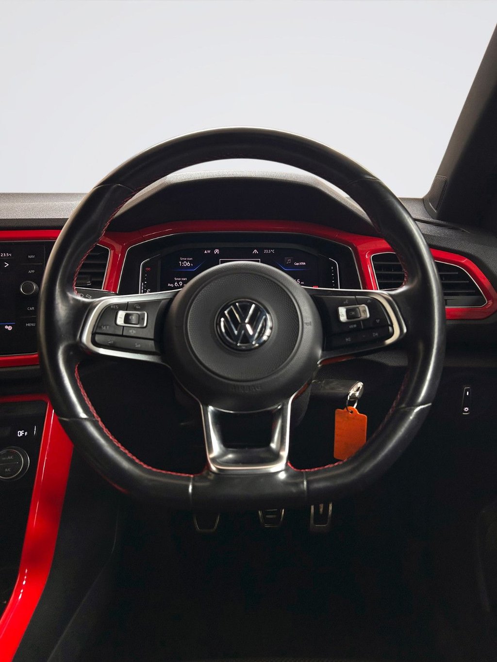 2019 Volkswagen T-Roc — image 11