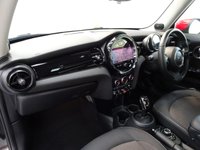 USED 2022 22 MINI HATCH 1.5 Cooper Classic Hatchback 3dr Petrol Steptronic Euro 6 (s/s) (136 ps) PREMIUM PLUS PACK-NAV-PAN ROOF