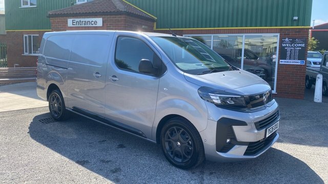 View our VAUXHALL VIVARO