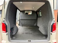 USED 2022 22 VOLKSWAGEN TRANSPORTER 2.0 TDI T28 HIGHLINE DAY  VAN 5DR DIESEL DSG AUTO FWD SWB EURO 6 (S/S) (150 BHP ] 18'' ALLOYS + ADAPTIVE CRUISE