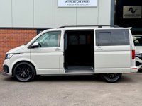 USED 2022 22 VOLKSWAGEN TRANSPORTER 2.0 TDI T28 HIGHLINE DAY  VAN 5DR DIESEL DSG AUTO FWD SWB EURO 6 (S/S) (150 BHP ] 18'' ALLOYS + ADAPTIVE CRUISE