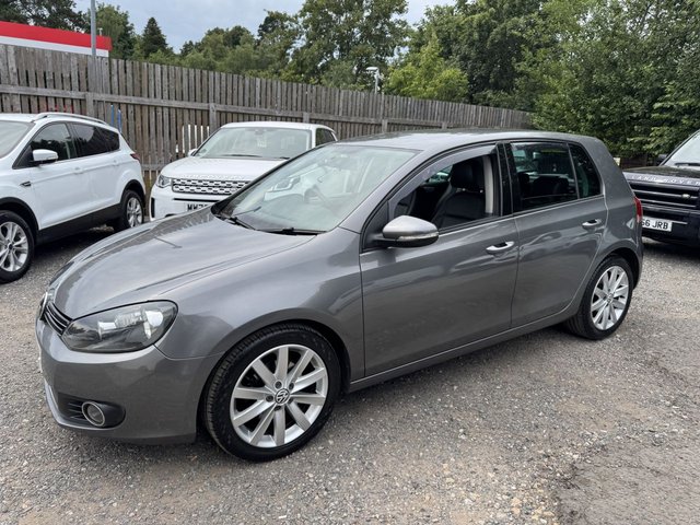 View our VOLKSWAGEN GOLF