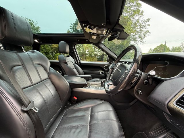 View our LAND ROVER RANGE ROVER SPORT