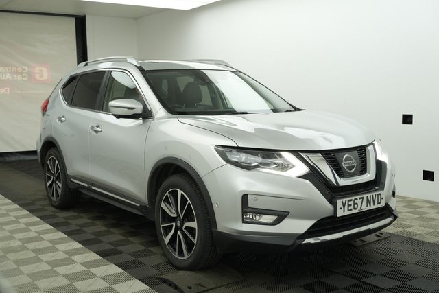 View our NISSAN X-TRAIL