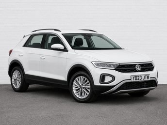 2023 VOLKSWAGEN T-ROC 1.5 TSI Life SUV 5dr Petrol DSG Euro 6 (s/s) (150 ps) &pound;18400.00