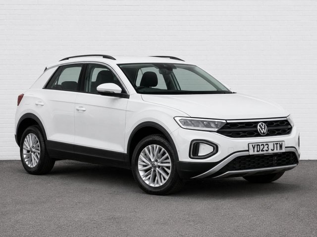 View our Volkswagen T-Roc 1.5 TSI Life SUV 5dr Petrol DSG Euro 6 (s/s) (150 ps)