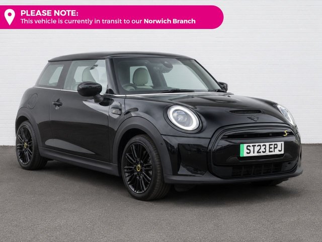 View our MINI Electric Hatch Cooper SE 32.6kWh Level 2 Hatchback 3dr Electric Auto (184 ps)