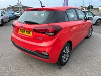 USED 2019 69 HYUNDAI I20 1.2 SE Launch Edition Hatchback 5dr Petrol Manual Euro 6 (s/s) (84 ps) 2 OWNERS FROM NEW* 6 STAMP SERVICE HISTORY* PARKING SENSORS* REVERSING CAMERA* CRUISE CONTROL* AUTO START / STOP* LANE ASSIST* TRACTION CONTROL* AIR CON* BLUETOOTH PHONE AND AUDIO* DAB* USB* APPLE CARPLAY* ANDROID AUTO