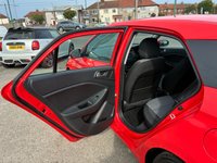 USED 2019 69 HYUNDAI I20 1.2 SE Launch Edition Hatchback 5dr Petrol Manual Euro 6 (s/s) (84 ps) 2 OWNERS FROM NEW* 6 STAMP SERVICE HISTORY* PARKING SENSORS* REVERSING CAMERA* CRUISE CONTROL* AUTO START / STOP* LANE ASSIST* TRACTION CONTROL* AIR CON* BLUETOOTH PHONE AND AUDIO* DAB* USB* APPLE CARPLAY* ANDROID AUTO