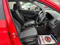 USED 2019 69 HYUNDAI I20 1.2 SE Launch Edition Hatchback 5dr Petrol Manual Euro 6 (s/s) (84 ps) 2 OWNERS FROM NEW* 6 STAMP SERVICE HISTORY* PARKING SENSORS* REVERSING CAMERA* CRUISE CONTROL* AUTO START / STOP* LANE ASSIST* TRACTION CONTROL* AIR CON* BLUETOOTH PHONE AND AUDIO* DAB* USB* APPLE CARPLAY* ANDROID AUTO