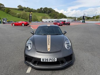 View our PORSCHE 911