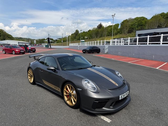 View our Porsche 911 range