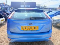 USED 2009 59 FORD FOCUS 1.6 Zetec Hatchback 5dr Petrol Manual (161 g/km, 99 bhp) Great Value 5 door petrol hatchback