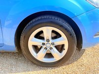 USED 2009 59 FORD FOCUS 1.6 Zetec Hatchback 5dr Petrol Manual (161 g/km, 99 bhp) Great Value 5 door petrol hatchback