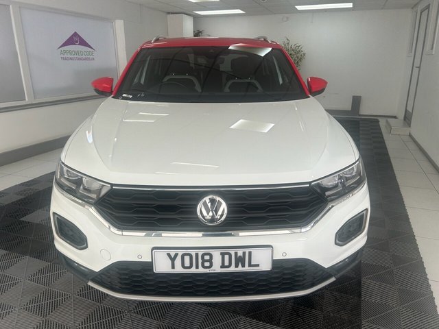 View our VOLKSWAGEN T-ROC