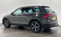 USED 2017 17 VOLKSWAGEN TIGUAN 2.0 TDI BlueMotion Tech SE Navigation SUV 5dr Diesel Manual Euro 6 (s/s) (150 ps) 2.0 TDI Bluemotion Tech SE Navigation SUV Euro 6