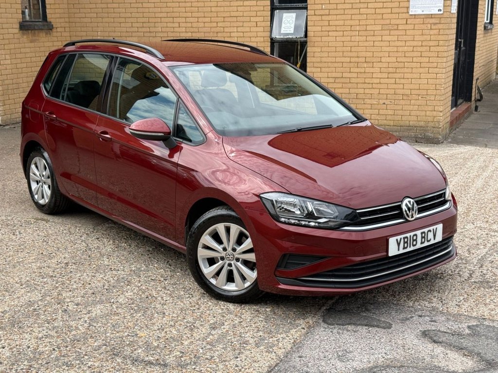 Volkswagen Golf Sv