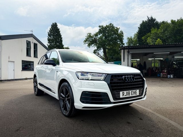 View our AUDI Q7