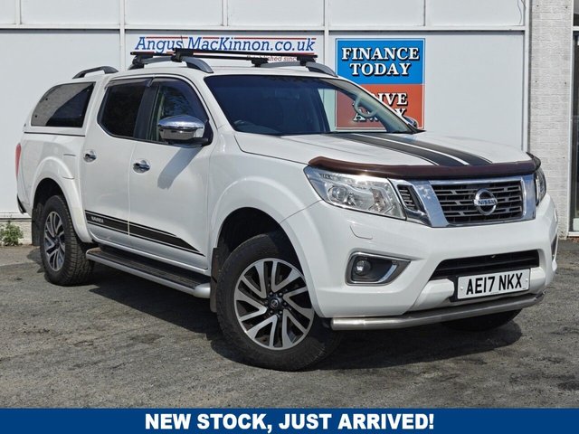 View our Nissan Navara 2.3 dCi Tekna Pickup Double Cab 4dr Diesel Auto 4WD Euro 6 (190 ps)