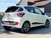 USED 2017 17 HYUNDAI I10 1.2 Premium SE Hatchback 5dr Petrol Manual Euro 6 (87 ps) 1 KEEPER/FULL HISTORY/2 KEYS