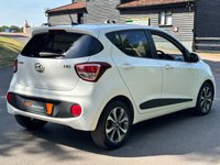 USED 2017 17 HYUNDAI I10 1.2 Premium SE Hatchback 5dr Petrol Manual Euro 6 (87 ps) 1 KEEPER/FULL HISTORY/2 KEYS