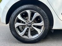 USED 2017 17 HYUNDAI I10 1.2 Premium SE Hatchback 5dr Petrol Manual Euro 6 (87 ps) 1 KEEPER/FULL HISTORY/2 KEYS