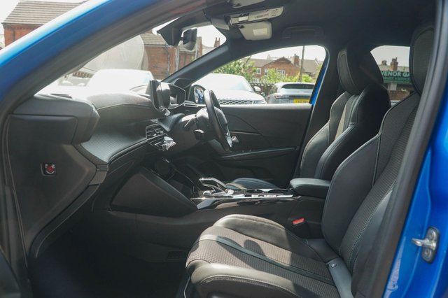View our PEUGEOT E-208