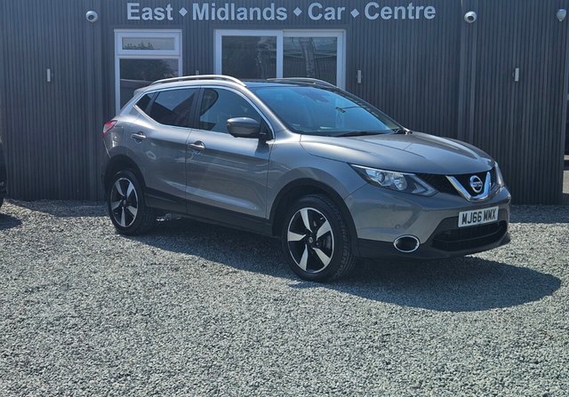 View our Nissan Qashqai 1.2 DIG-T N-Connecta SUV 5dr Petrol Manual 2WD Euro 6 (s/s) (115 ps)