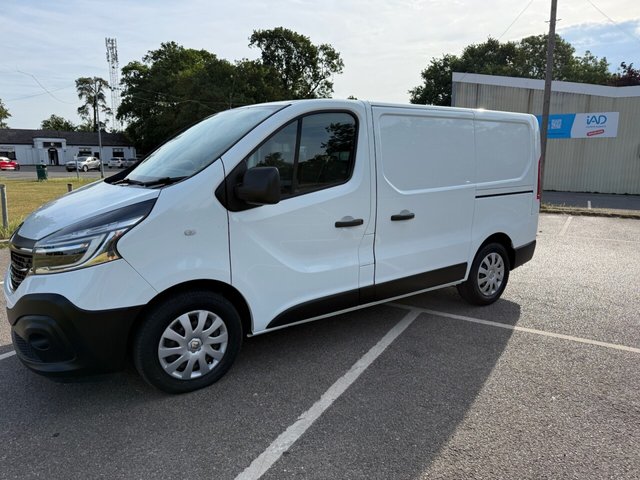 View our RENAULT TRAFIC