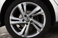 USED 2024 24 VOLKSWAGEN GOLF 2.0 TDI R-Line Hatchback 5dr Diesel DSG Euro 6 (s/s) (150 ps) NEW STOCK