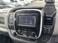 USED 2018 68 RENAULT TRAFIC 1.6 dCi ENERGY 29 Sport Nav Panel Van 5dr Diesel Manual LWB Standard Roof Euro 6 (125 ps) STUNNING VAN LWB FSH !!!!! SAT NAV AIR CON CRUISE !!!!