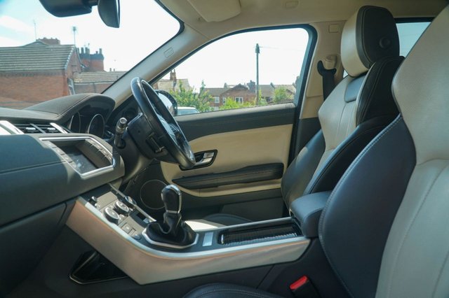 View our LAND ROVER RANGE ROVER EVOQUE
