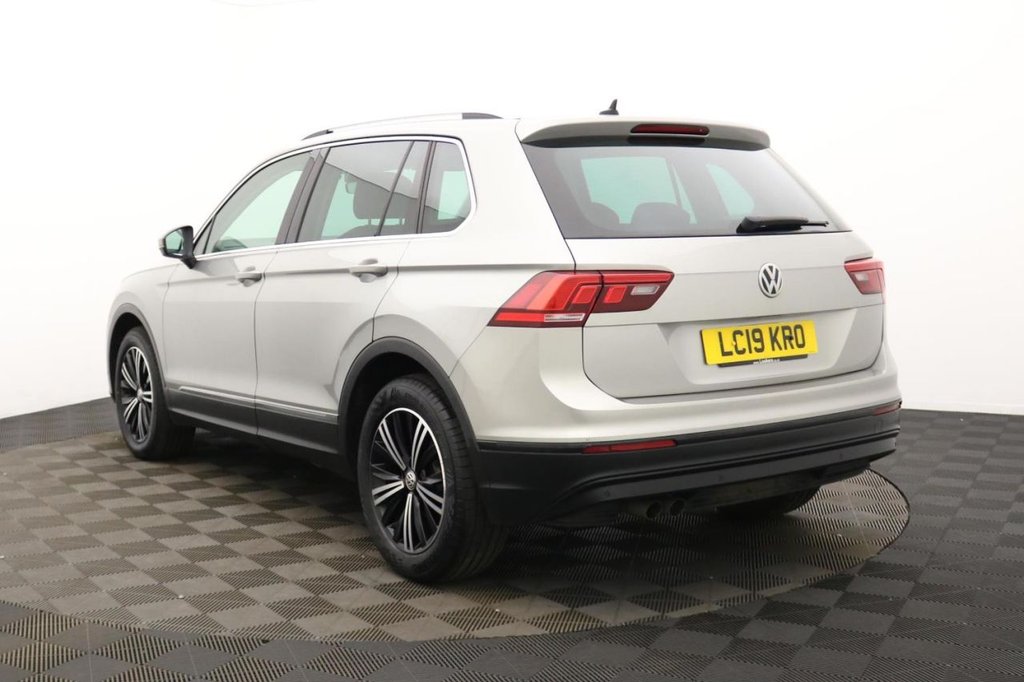 USED 2019 19 VOLKSWAGEN TIGUAN 1.5 TSI EVO SE Navigation SUV 5dr Petrol Manual Euro 6 (s/s) (130 ps) Car Play, Sat Nav, Sensors
