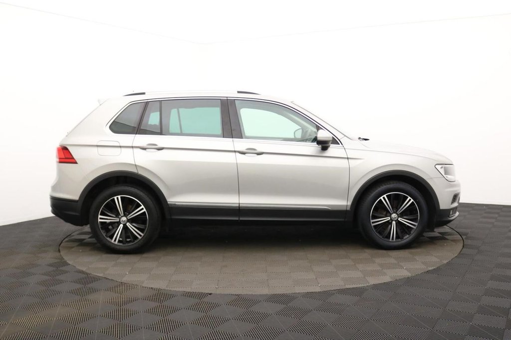 USED 2019 19 VOLKSWAGEN TIGUAN 1.5 TSI EVO SE Navigation SUV 5dr Petrol Manual Euro 6 (s/s) (130 ps) Car Play, Sat Nav, Sensors
