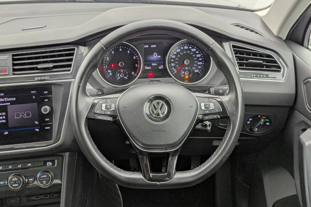 USED 2019 19 VOLKSWAGEN TIGUAN 1.5 TSI EVO SE Navigation SUV 5dr Petrol Manual Euro 6 (s/s) (130 ps) Car Play, Sat Nav, Sensors