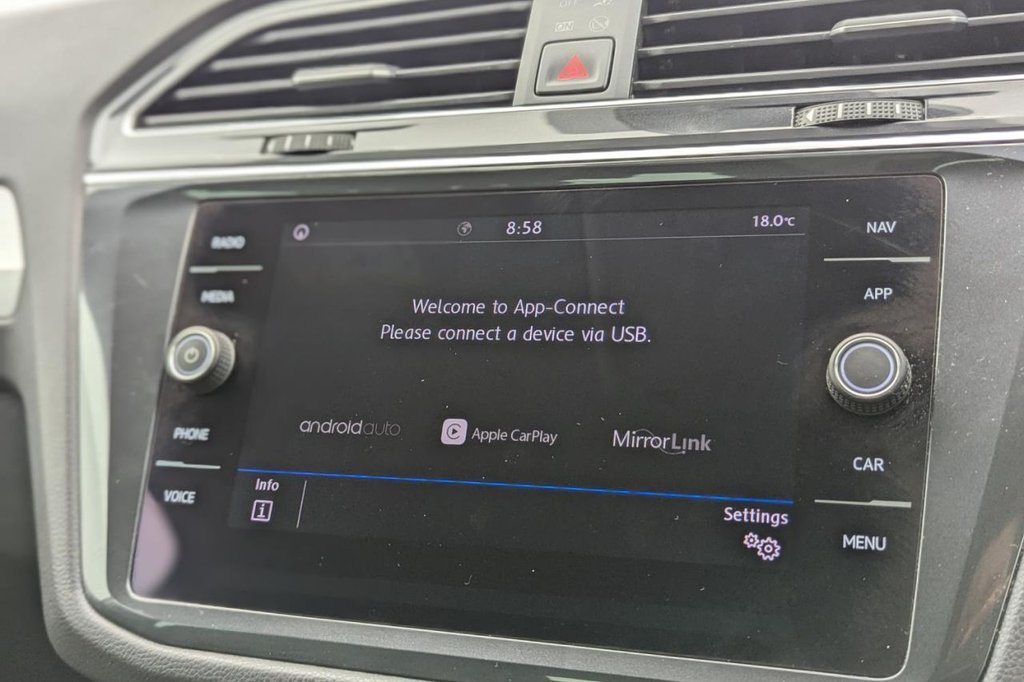 USED 2019 19 VOLKSWAGEN TIGUAN 1.5 TSI EVO SE Navigation SUV 5dr Petrol Manual Euro 6 (s/s) (130 ps) Car Play, Sat Nav, Sensors