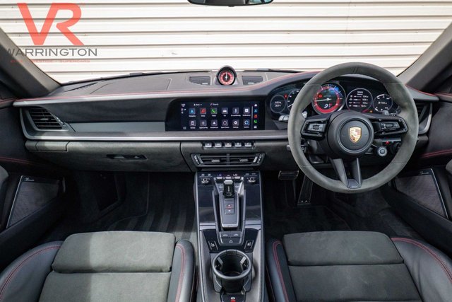 View our PORSCHE 911