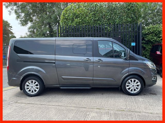View our FORD TOURNEO CUSTOM