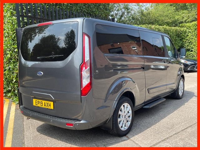 View our FORD TOURNEO CUSTOM