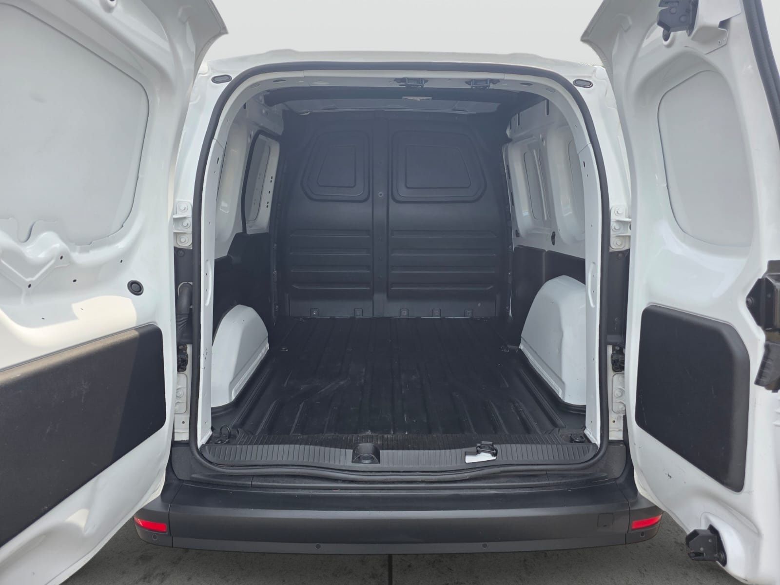 2024 Mercedes-Benz Citan — image 5