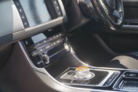 USED 2016 16 JAGUAR XF 2.0d Prestige Saloon 4dr Diesel Auto Euro 6 (s/s) (180 ps) 